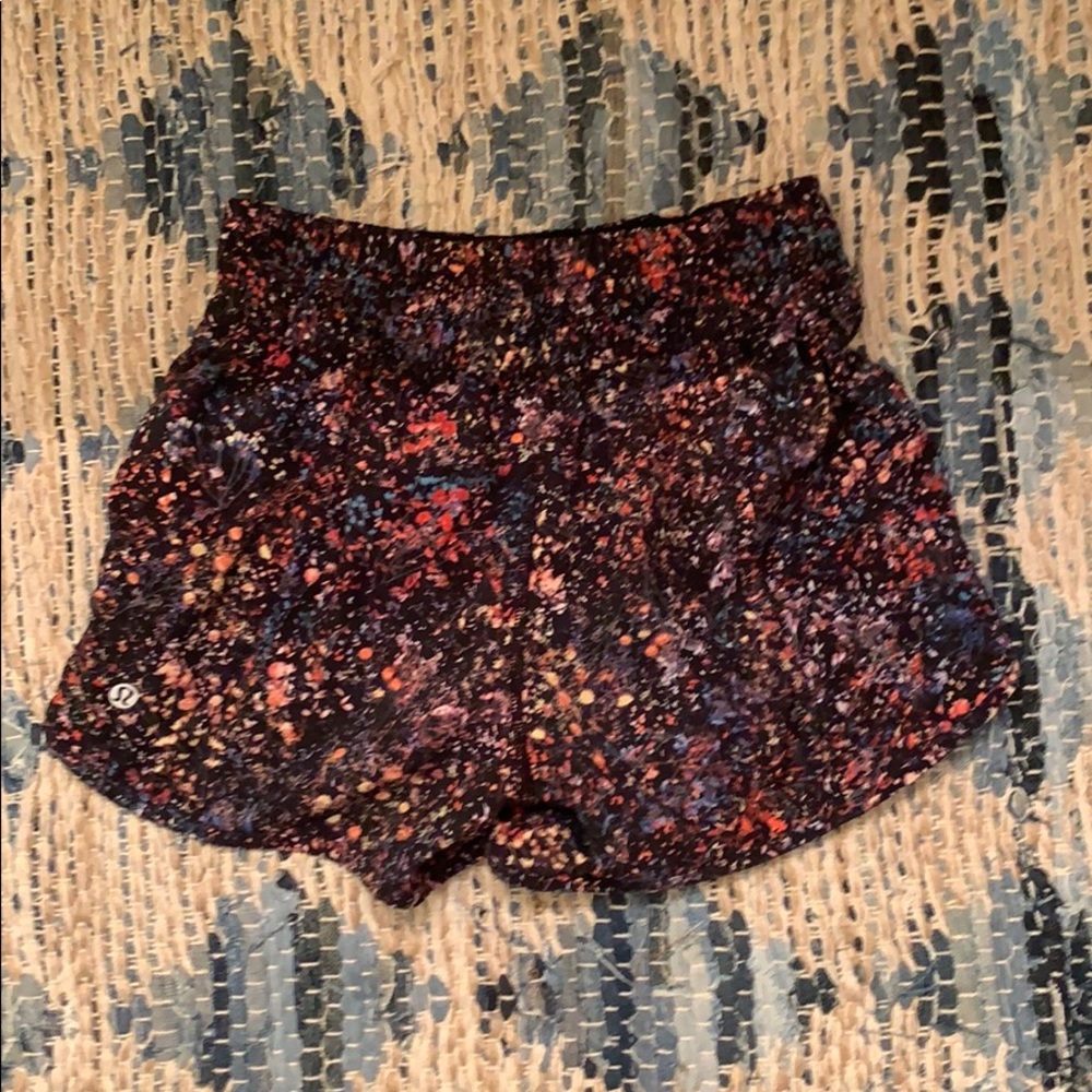 Extermely rare lulu shorts wildflower print